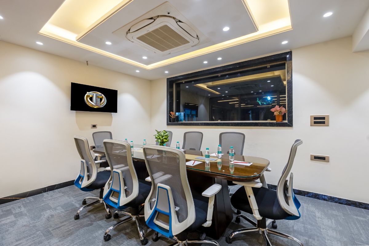 MeetingRoom (1)